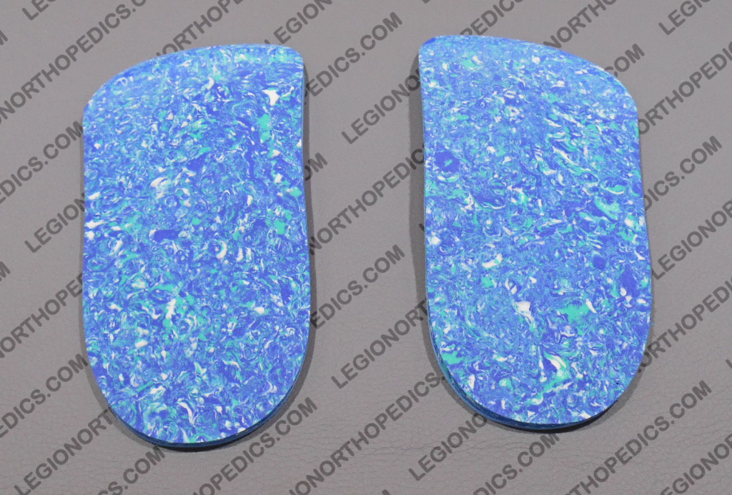 Short length insoles with arch padding